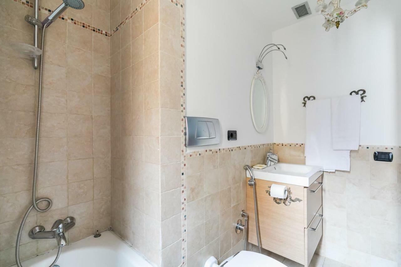 Vacanza Romana Guesthouse Ngoại thất bức ảnh